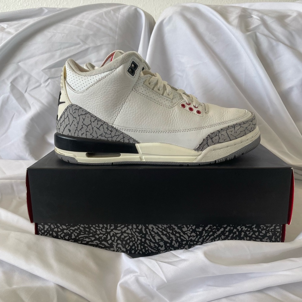 Jordan 3 Retro White Sneakers